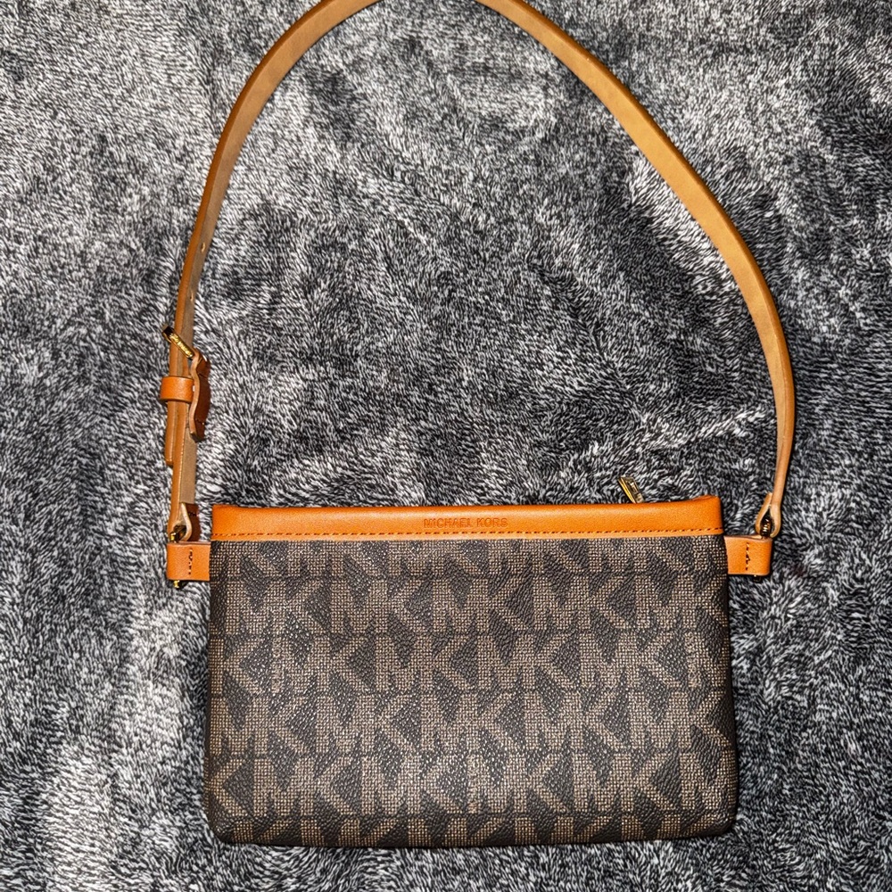 Michael Kors Crossbody Fanny Pack